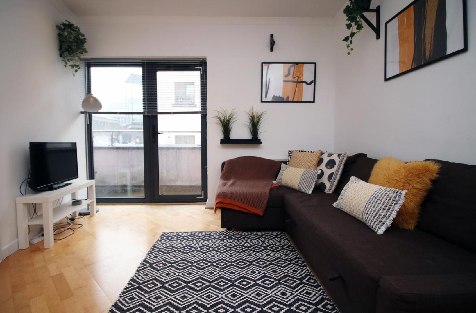 Centrally Located Spacious 2Br | Cohost Partners Cardiff Exteriör bild