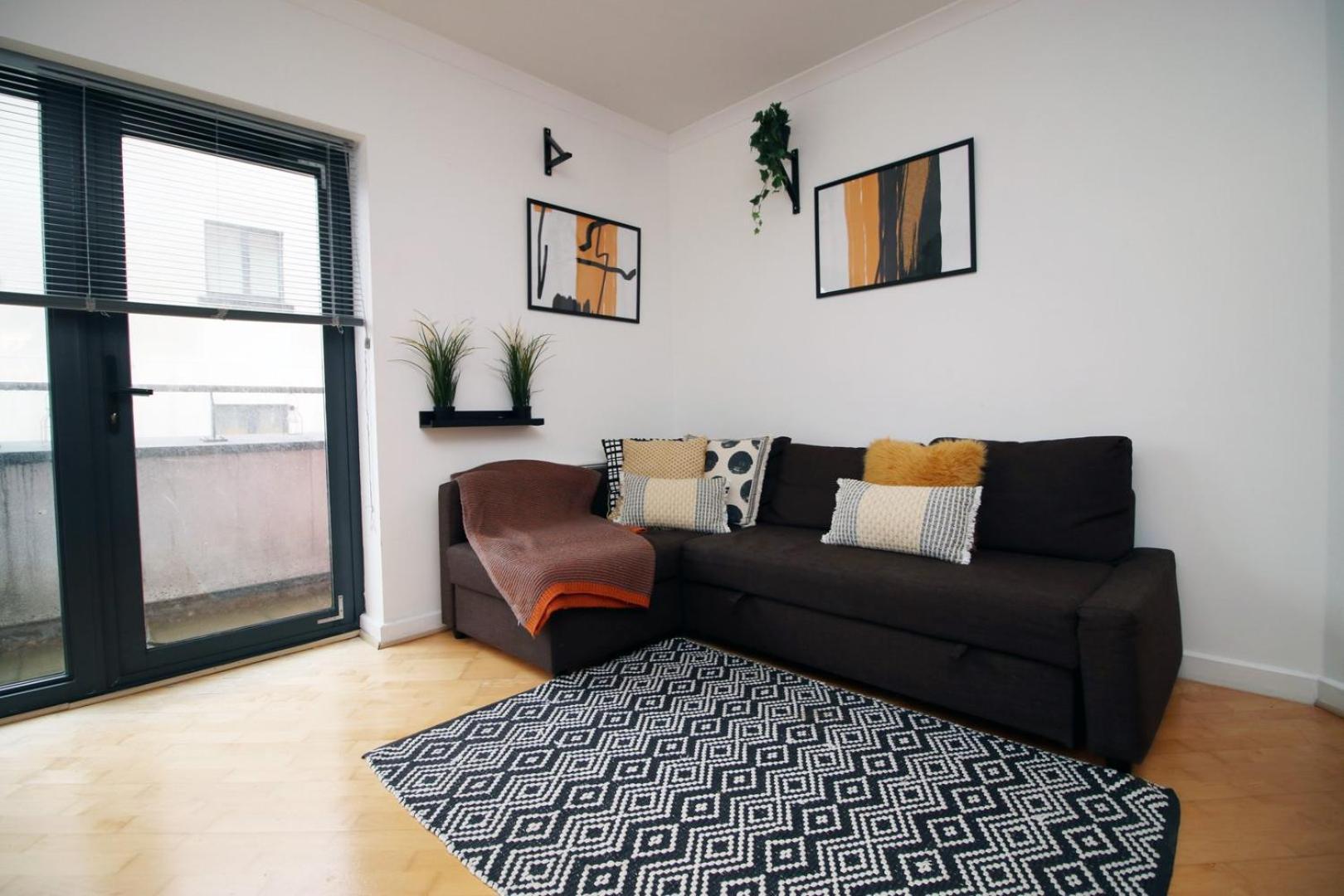 Centrally Located Spacious 2Br | Cohost Partners Cardiff Exteriör bild